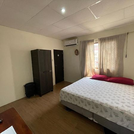 Funky Monkey Hotel Guayaquil Buitenkant foto