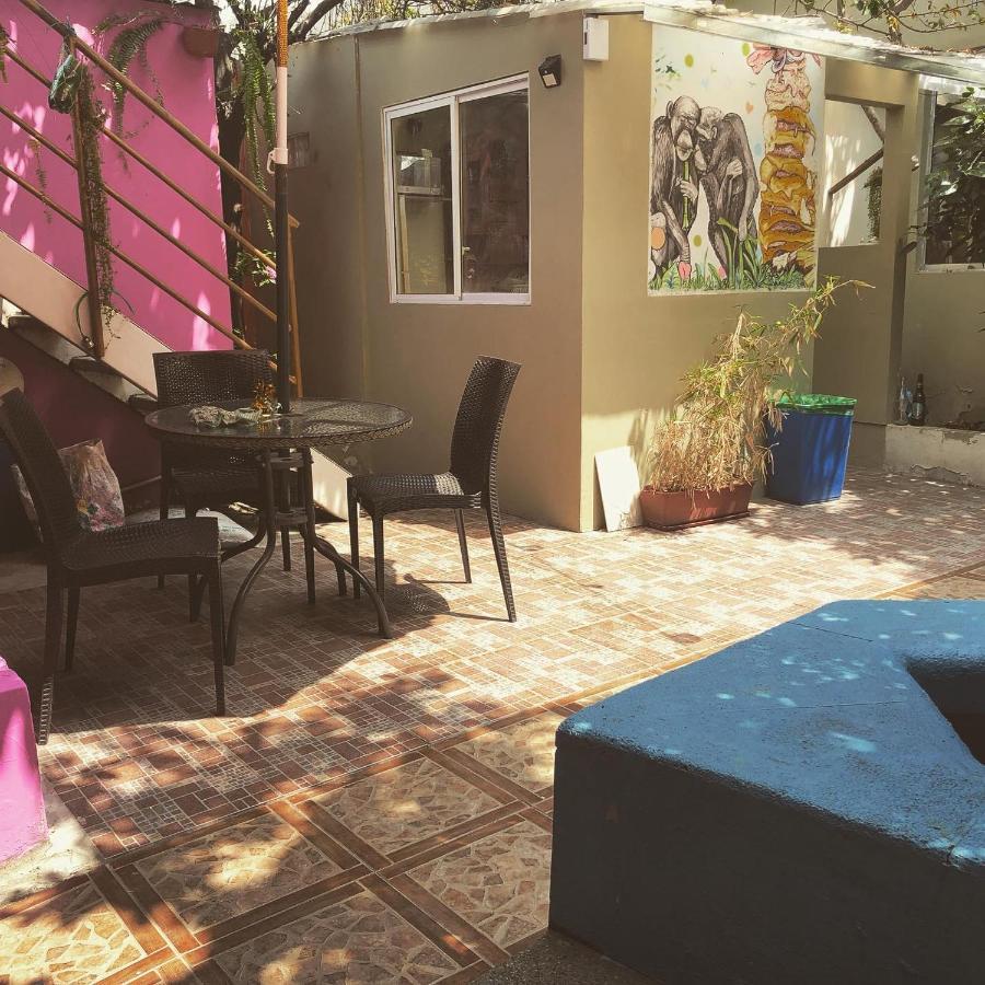 Funky Monkey Hotel Guayaquil Buitenkant foto